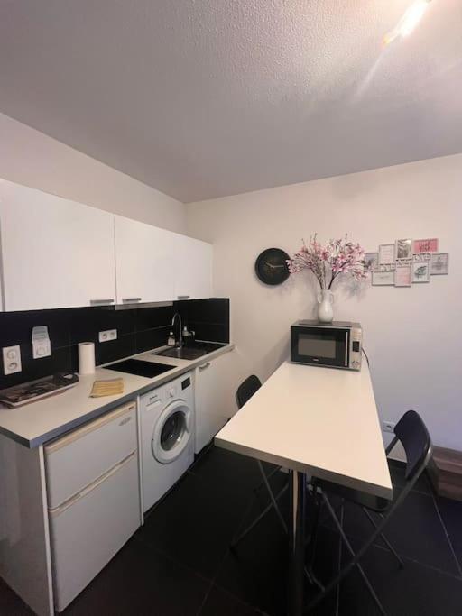 Nid Douillet De La Pie Apartment Strasbourg Luaran gambar